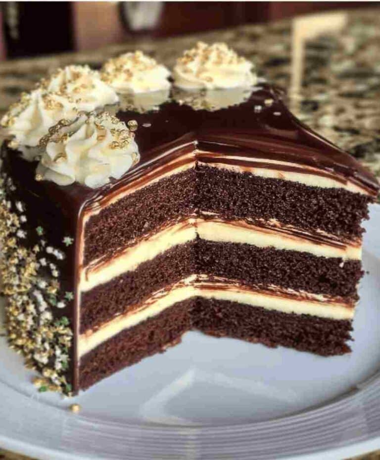 Tuxedo Cake Recipe Easy, Budget-Friendly Dessert for Chocolate Lovers