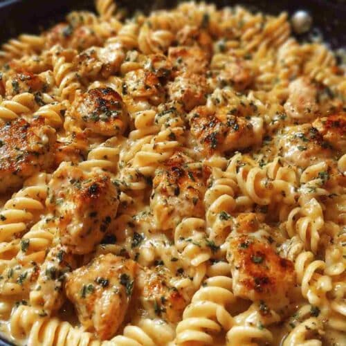 Cheesy Cajun Garlic Chicken Rotini Skillet Easy Dinner Recipe