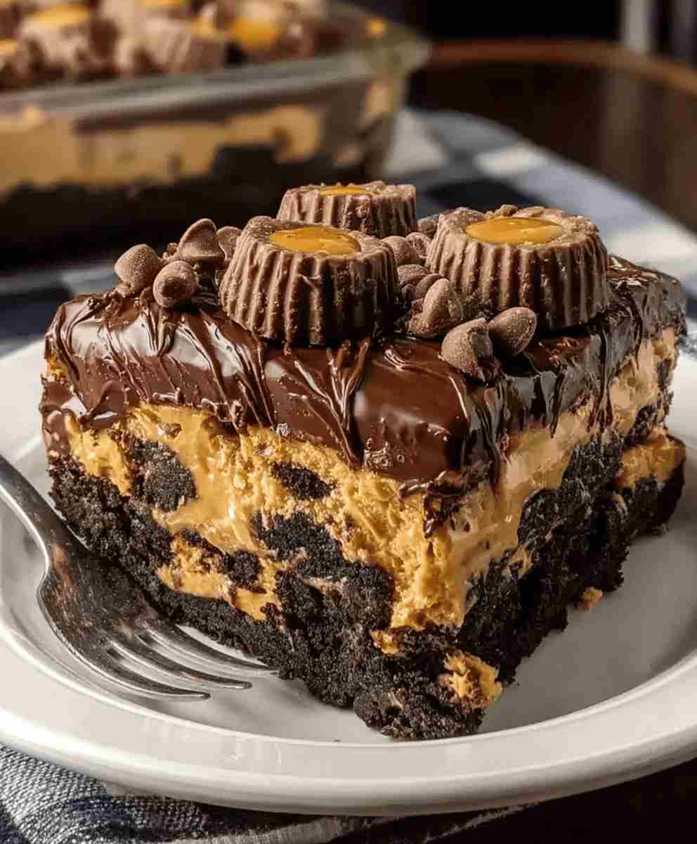 Reese’s Peanut Butter Earthquake Cake Easy Chocolate Dessert Recipe