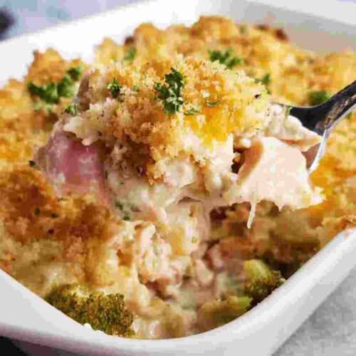 Chicken Cordon Bleu Casserole: Easy Dinner Recipe for Busy Families