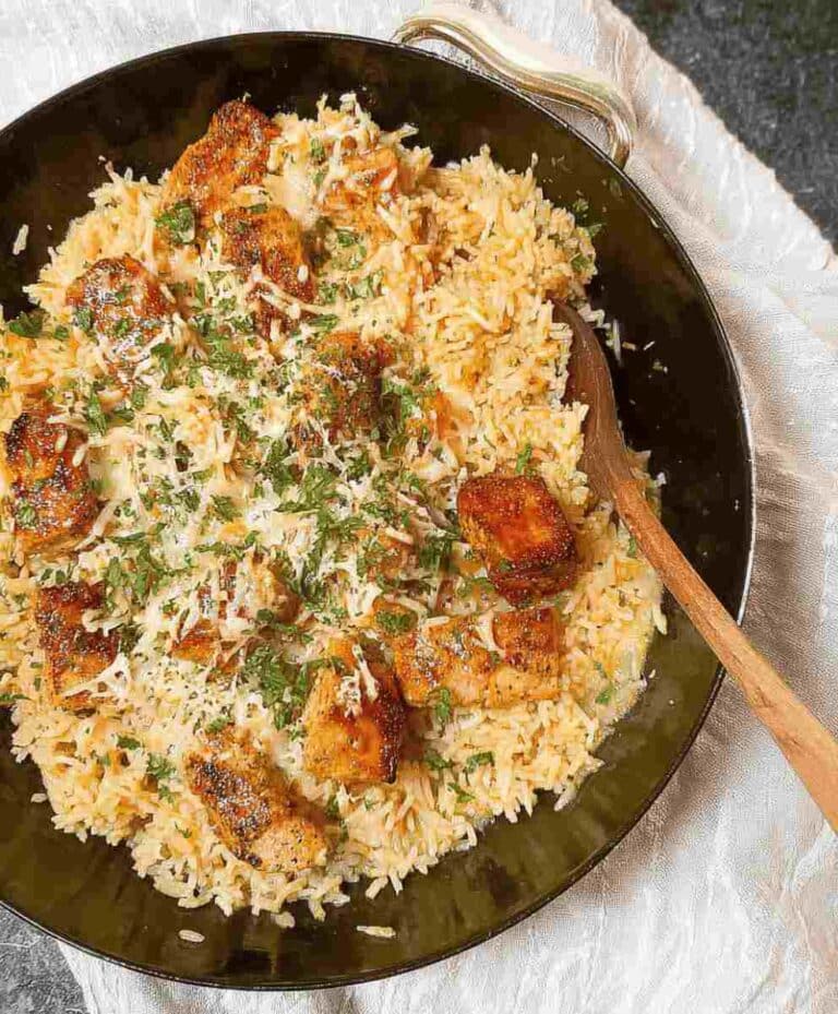 Garlic Parmesan Chicken and Rice: Easy Dinner Recipe for Busy Nights