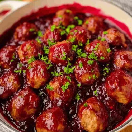 Cranberry Meatballs: Easy Dinner Recipe for the Holidays