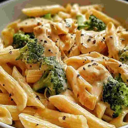 Creamy Chicken Penne Pasta: Easy Dinner Recipe