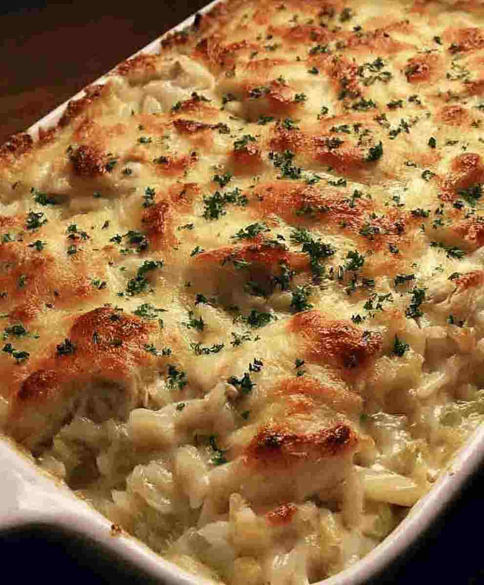 Chicken Alfredo Casserole: Easy Dinner Recipe for Busy Nights