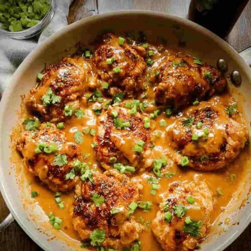 Bang Bang Chicken Skillet: Easy Dinner Recipe for Busy Nights