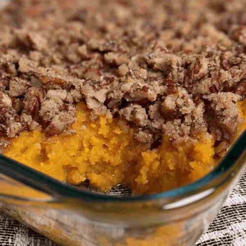Sweet Potato Casserole – Easy Dinner Recipe with Crunchy Pecan Topping